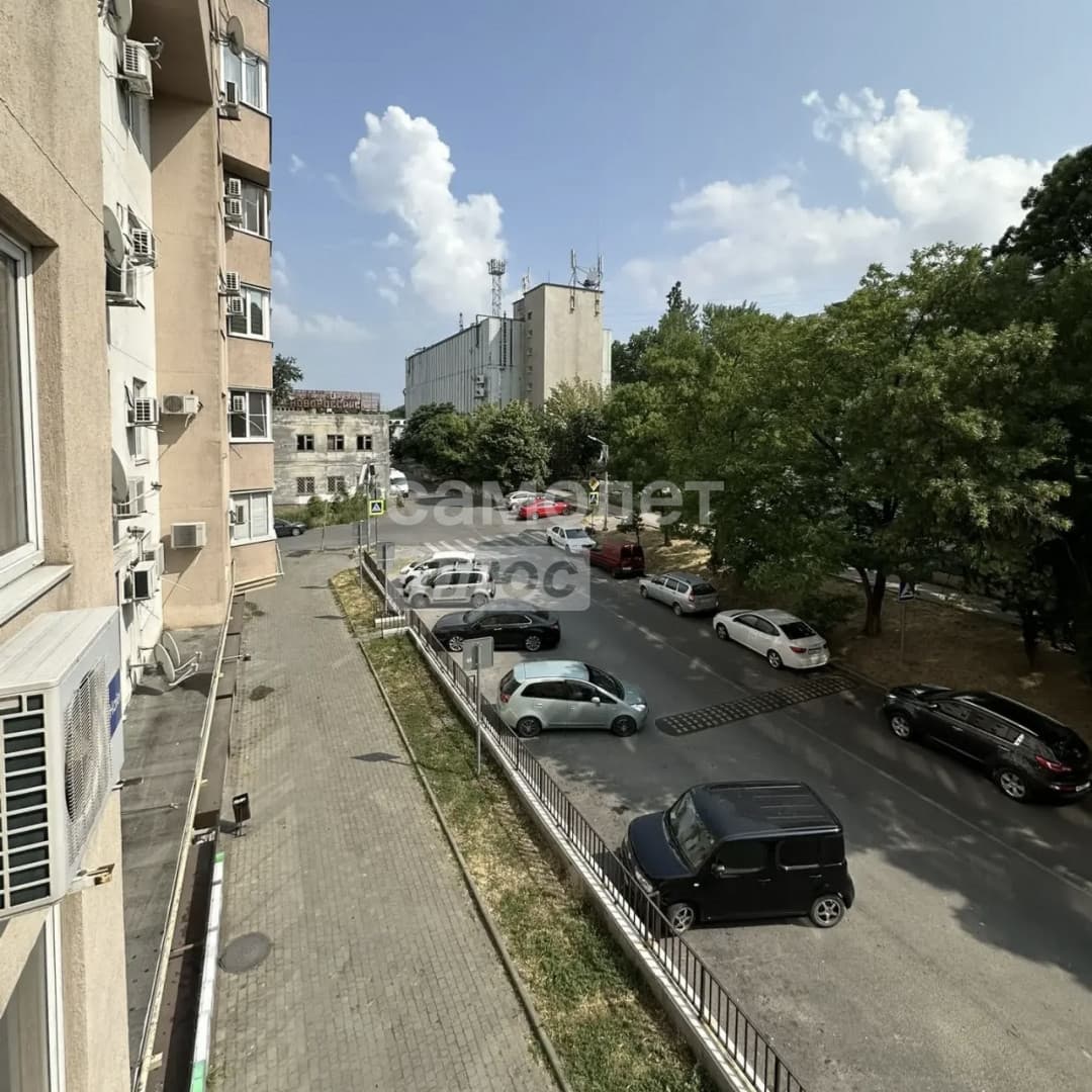 1 комнатная квартира — миниатюра 11
