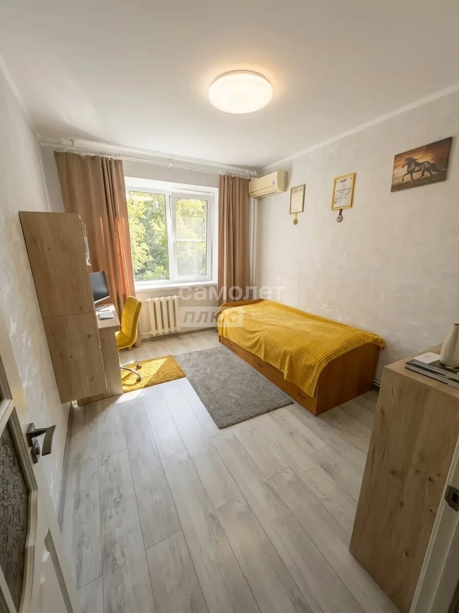 3-комн. квартира, 64 м² — миниатюра 2