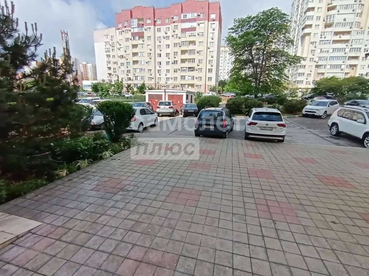 Офис с отдельным входом — миниатюра 15