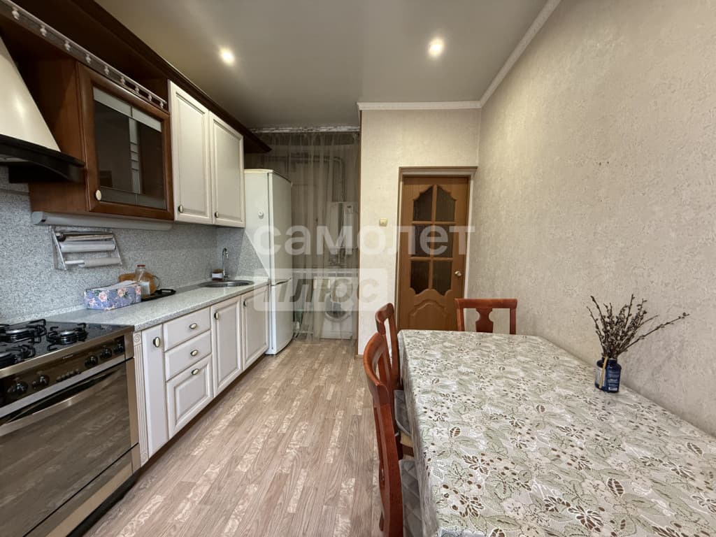 2-комн. квартира, 50 м² — миниатюра 4