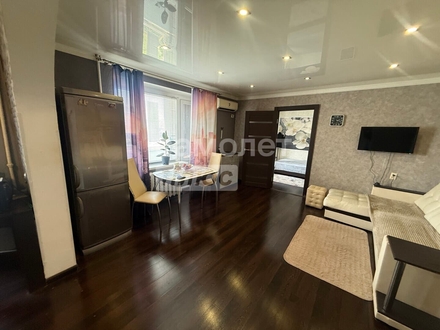 3-комн. квартира, 59 м² — миниатюра 2