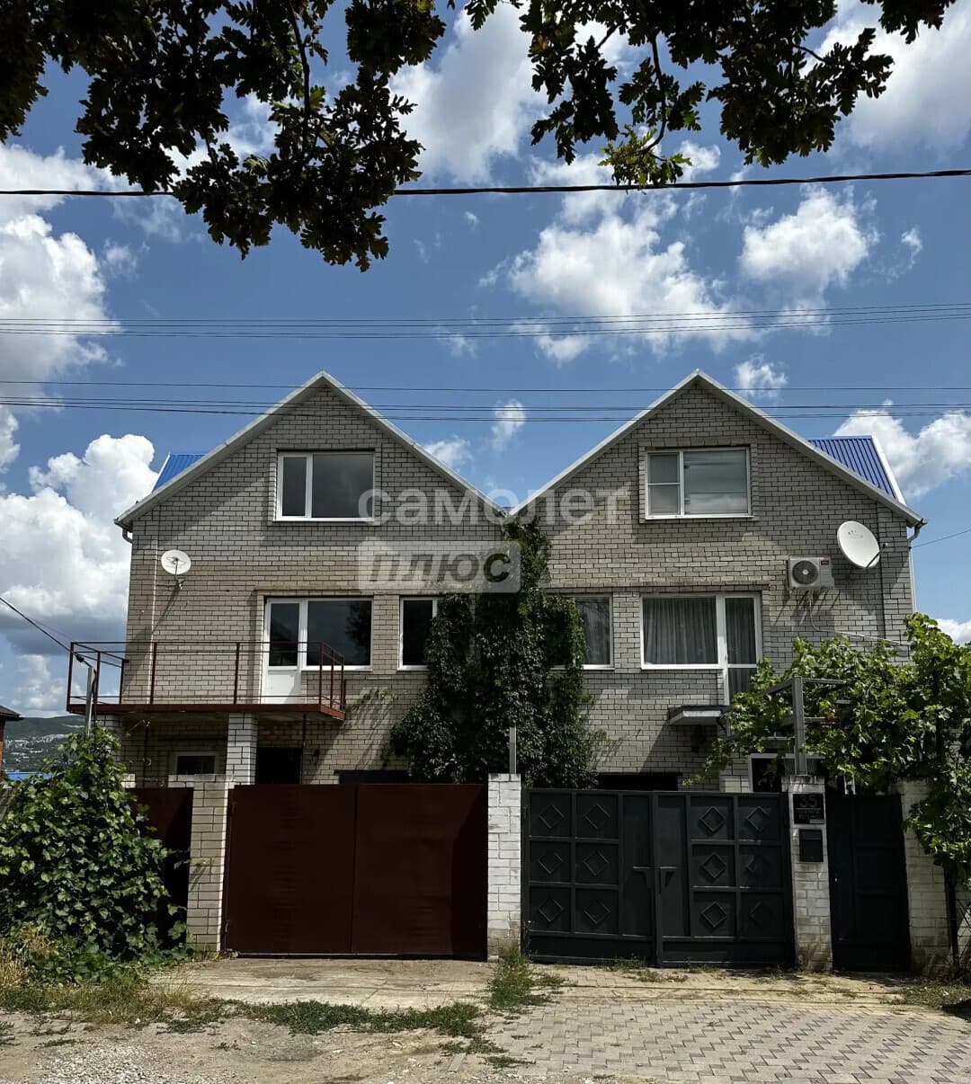 Дом, 256 м² — миниатюра 2