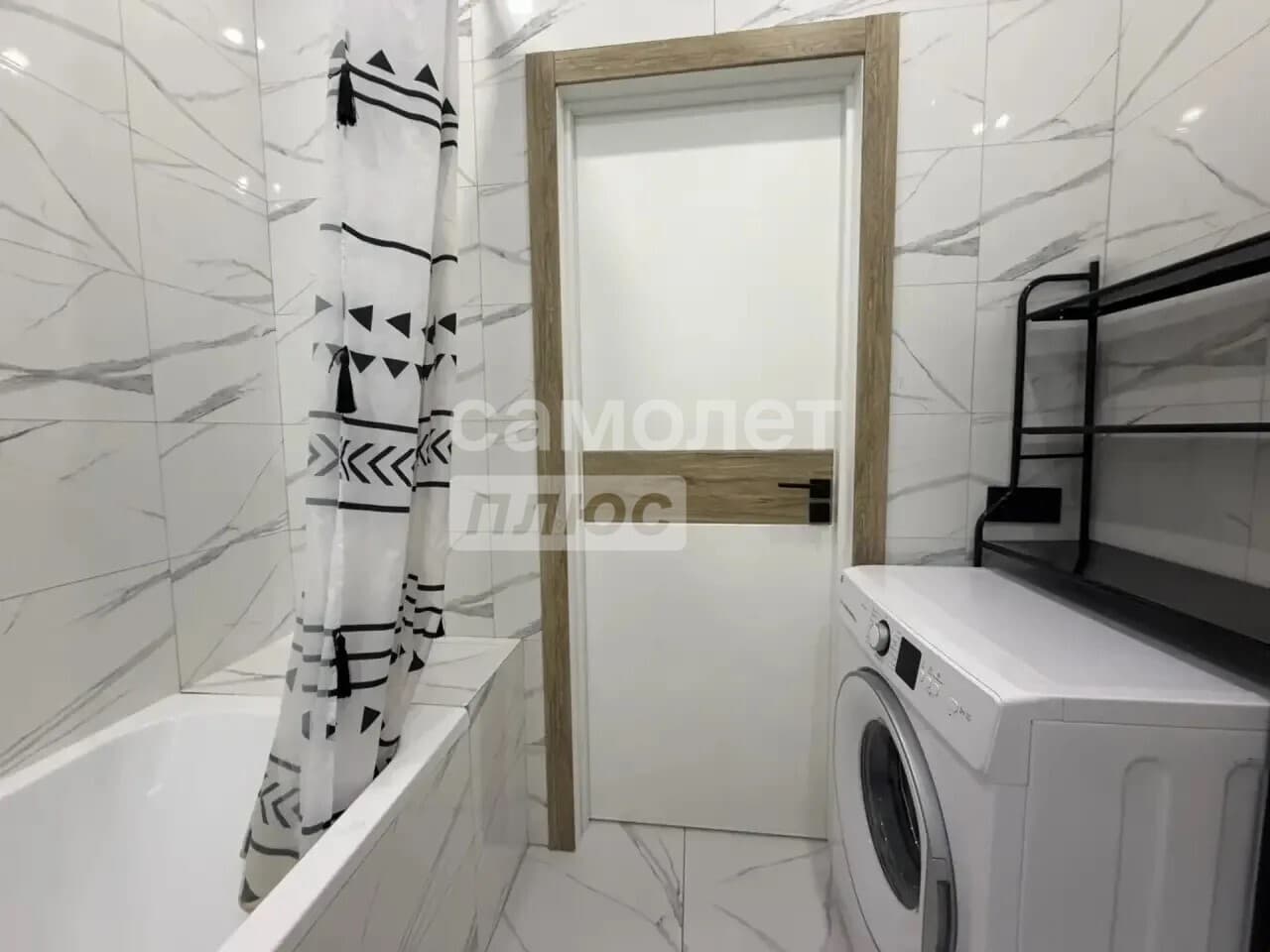 1-комн. квартира, 42 м² — миниатюра 18