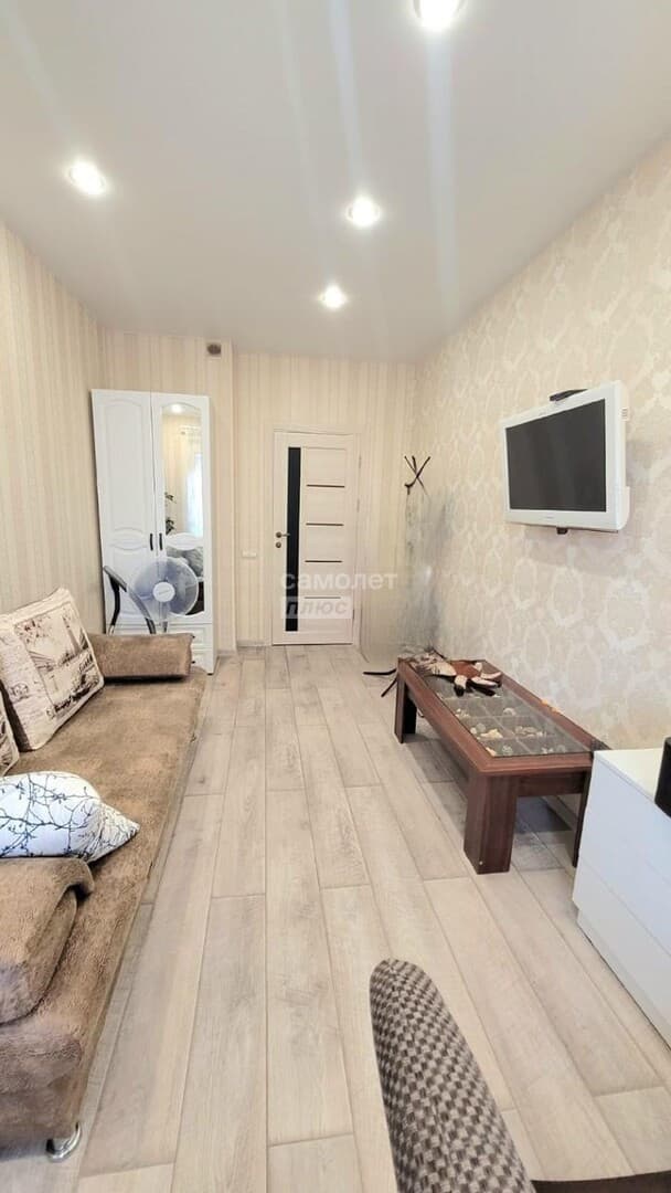 2-комн. квартира, 65 м² — миниатюра 6
