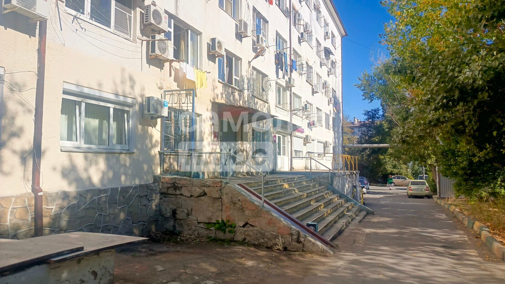 Комната рядом с ушаковкой — миниатюра 10