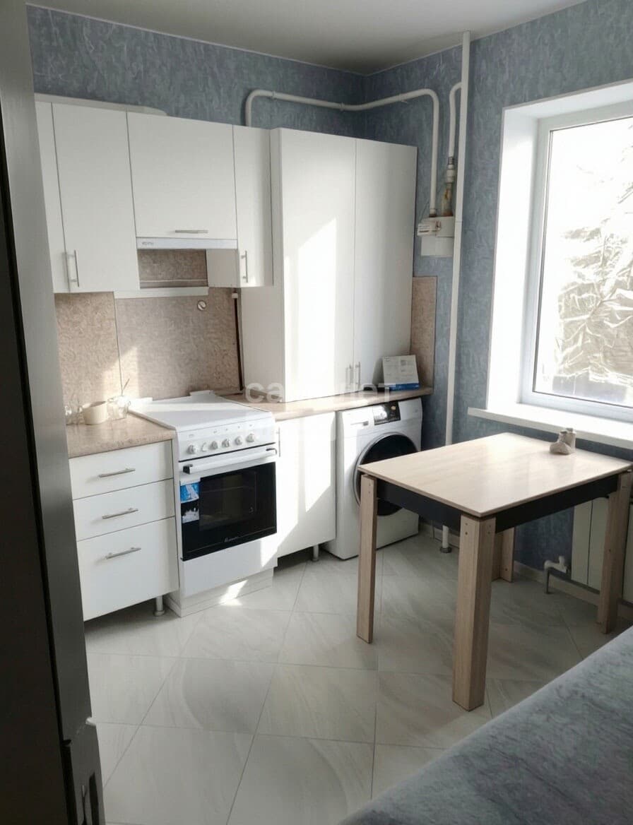 1-комн. квартира, 36 м² — миниатюра 2