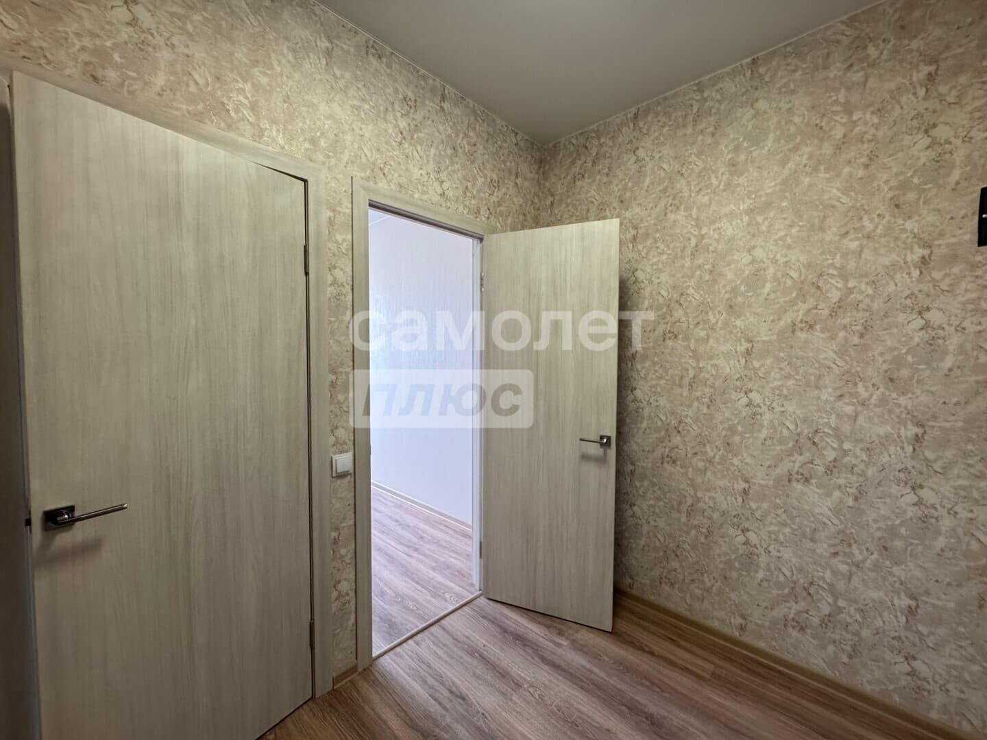 1-комн. квартира, 30 м² — миниатюра 11