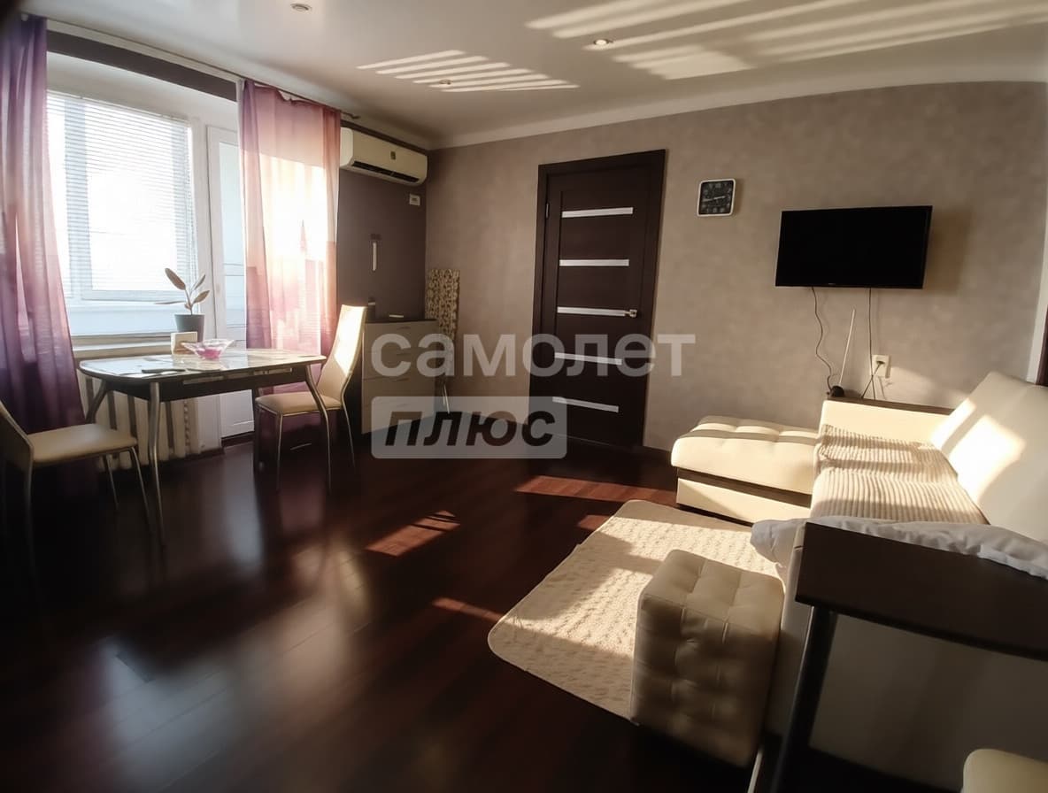 3-комн. квартира, 53 м² — миниатюра 3
