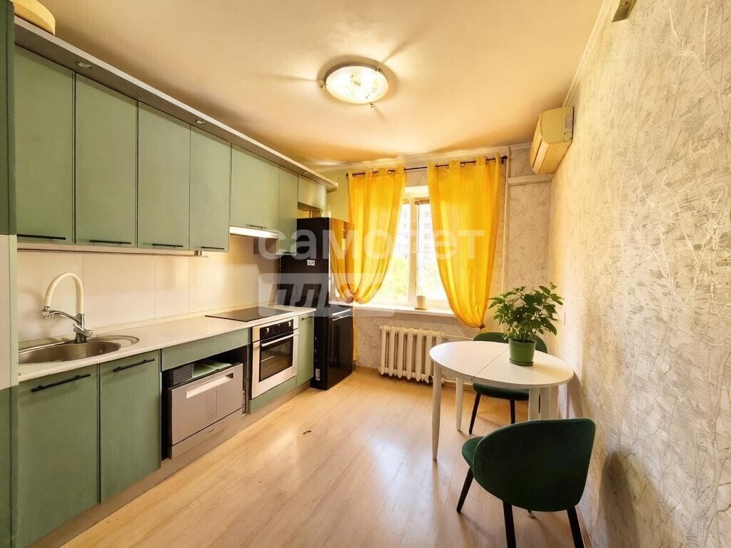 ТРЁХКОМНАТНАЯ КВАРТИРА В ЮЖНОМ РА — миниатюра 4