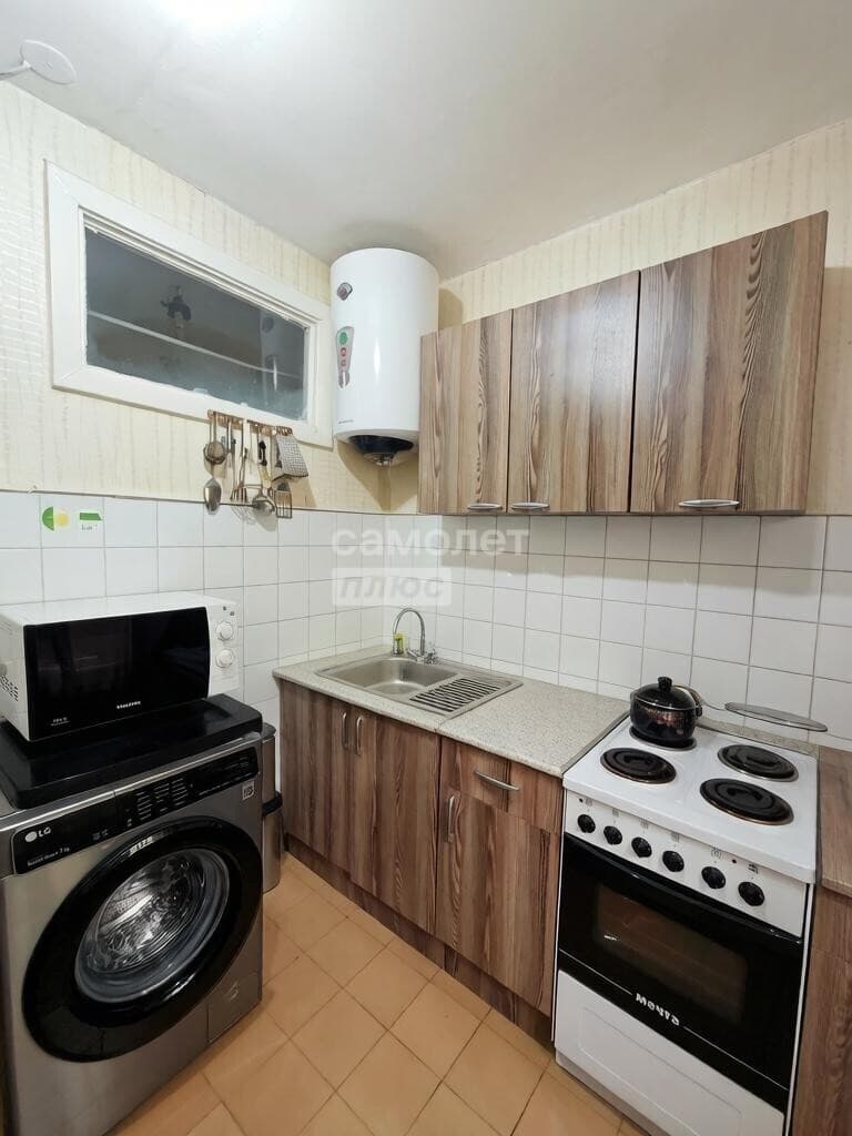 2-комн. квартира, 49 м² — фото 1