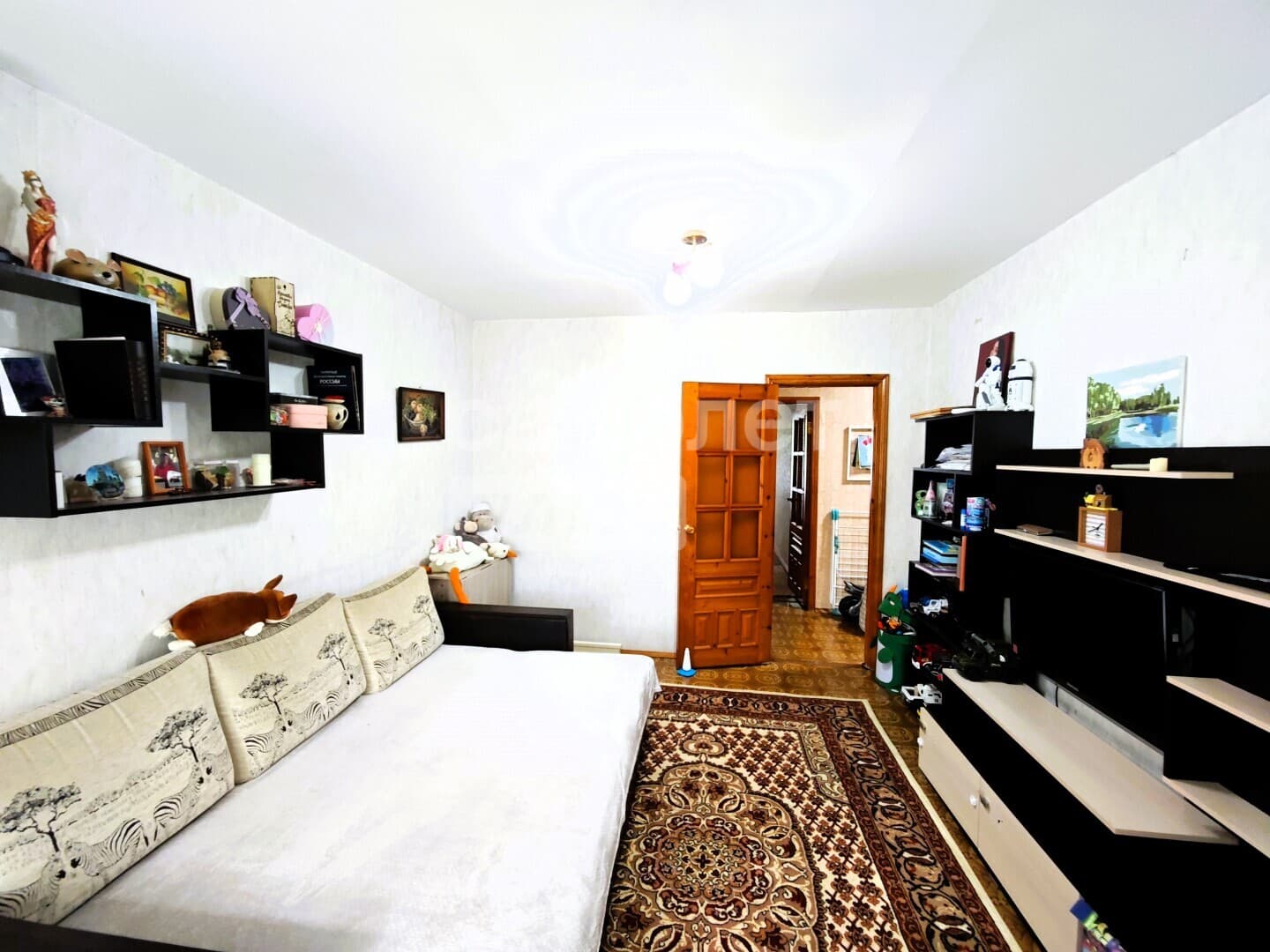 2-комн. квартира, 49 м² — миниатюра 10
