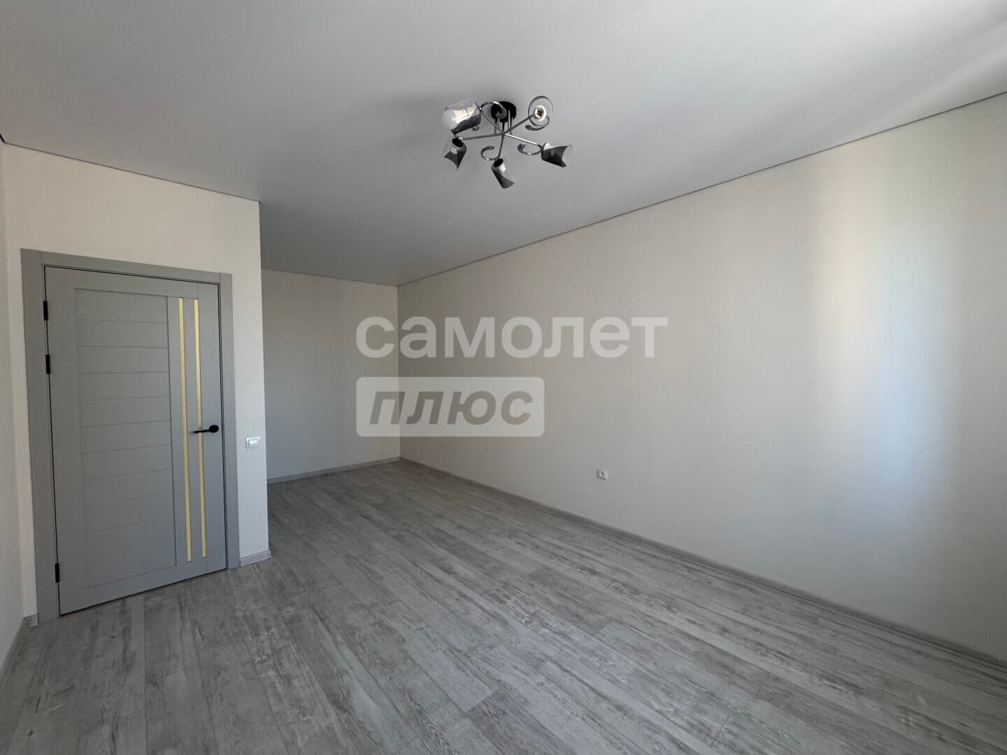 1-комн. квартира, 42 м² — миниатюра 2