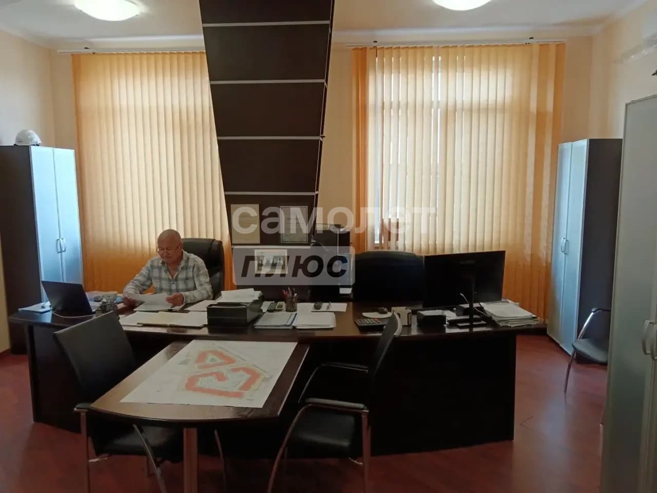 Офис с отдельным входом — миниатюра 7
