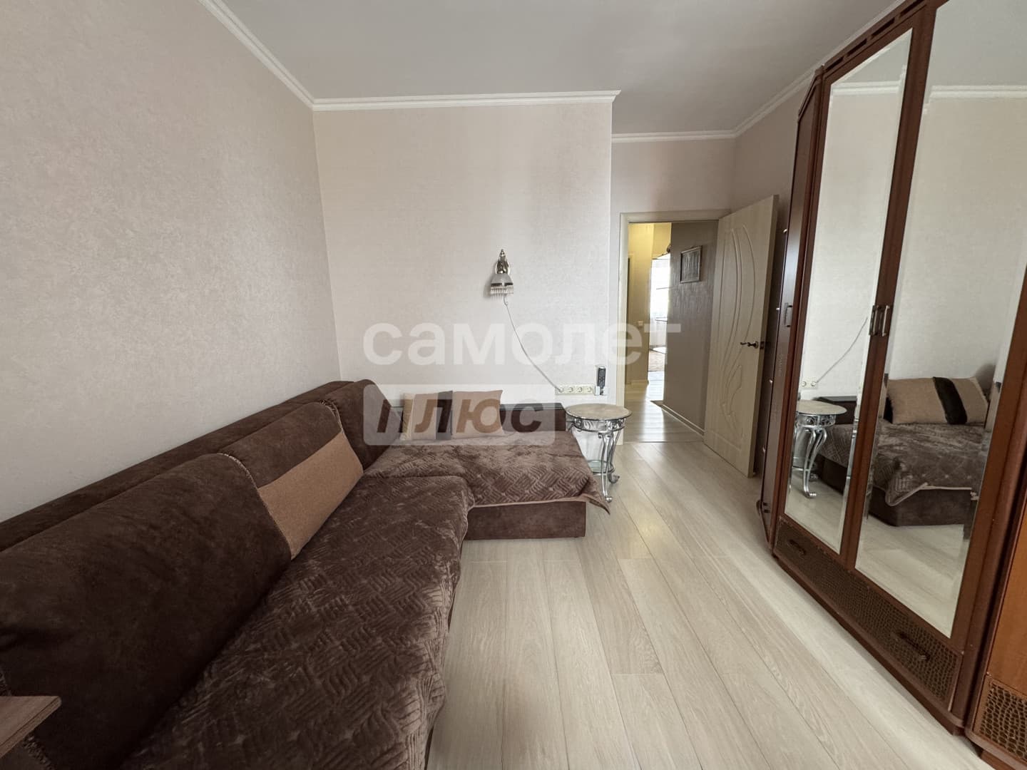 2-комн. квартира, 59 м² — миниатюра 6