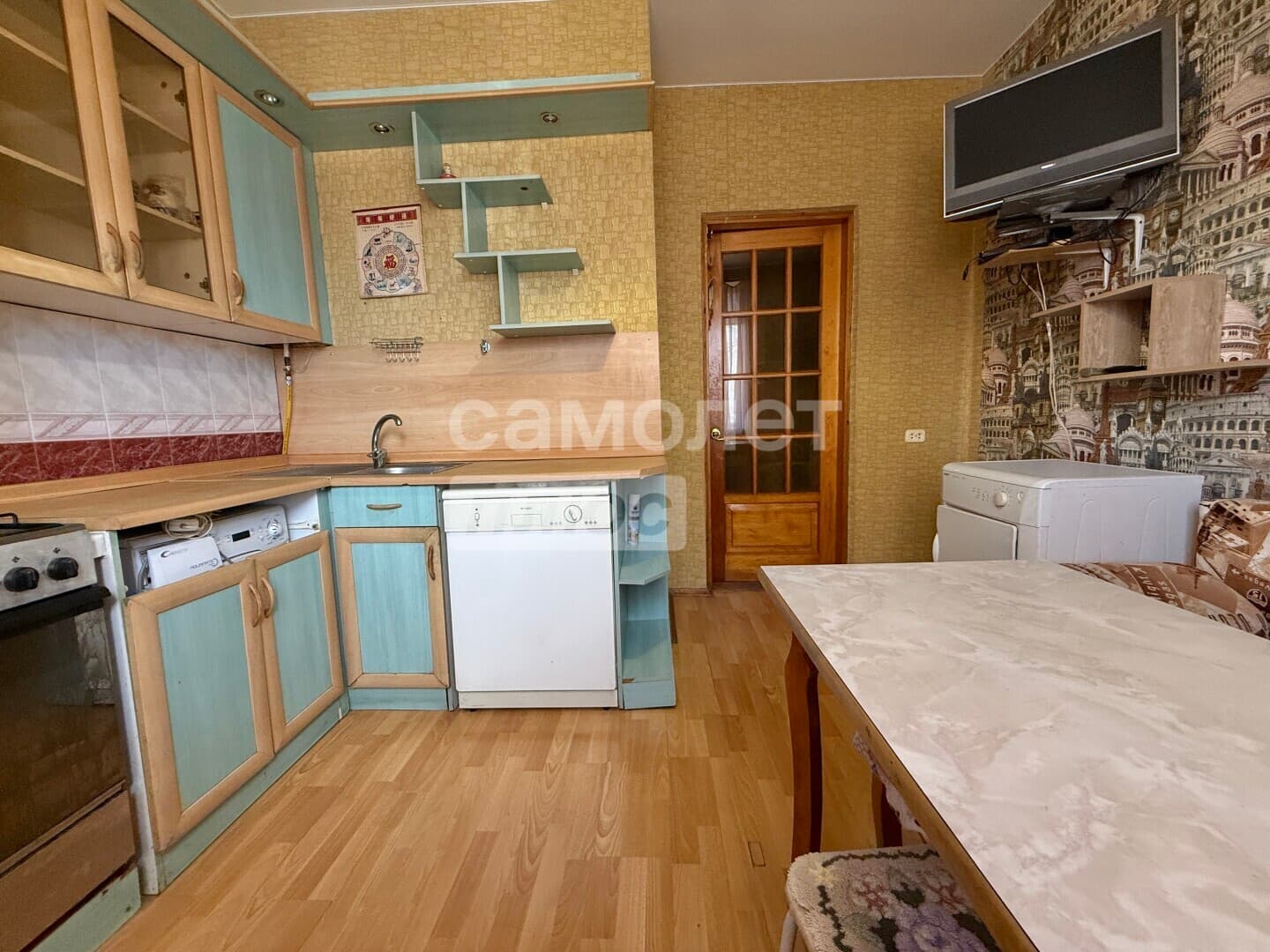 1-комн. квартира, 38 м² — миниатюра 2