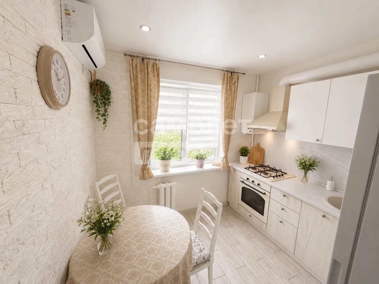 2-комн. квартира, 48 м² — фото 1