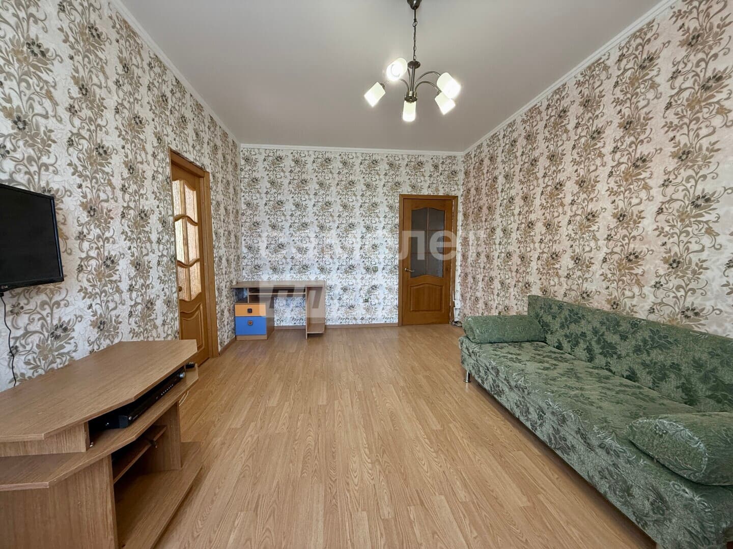 2-комн. квартира, 46 м² — миниатюра 2