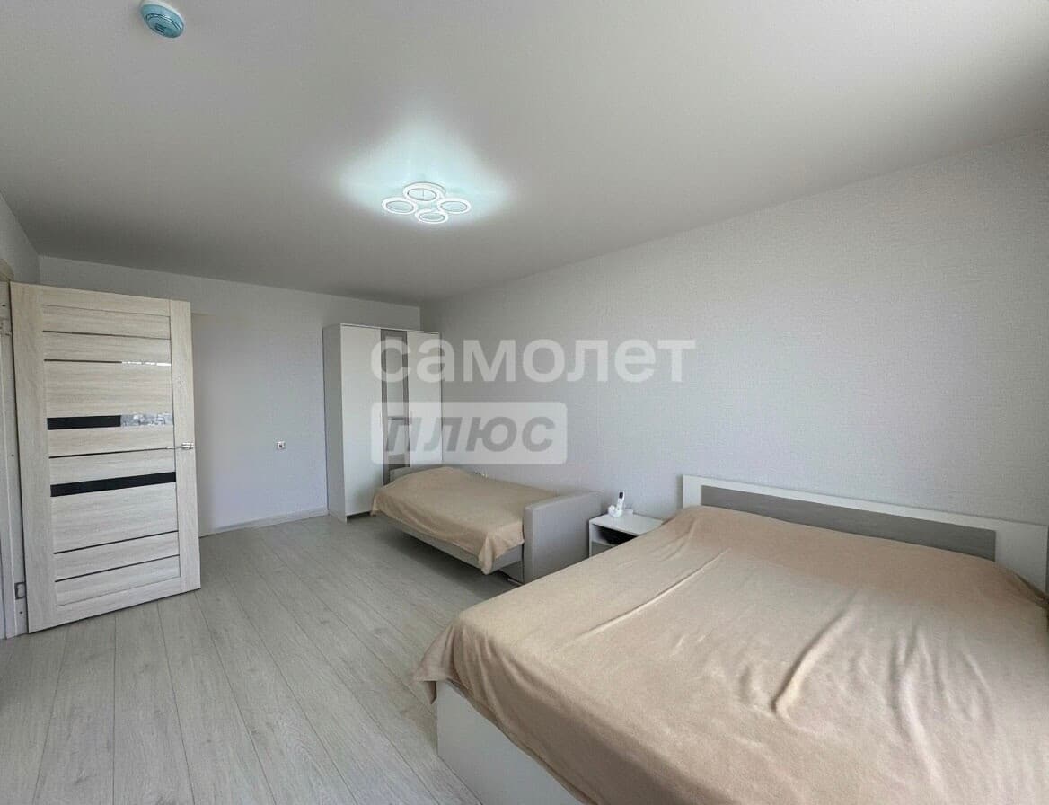1-комн. квартира, 38 м² — миниатюра 3