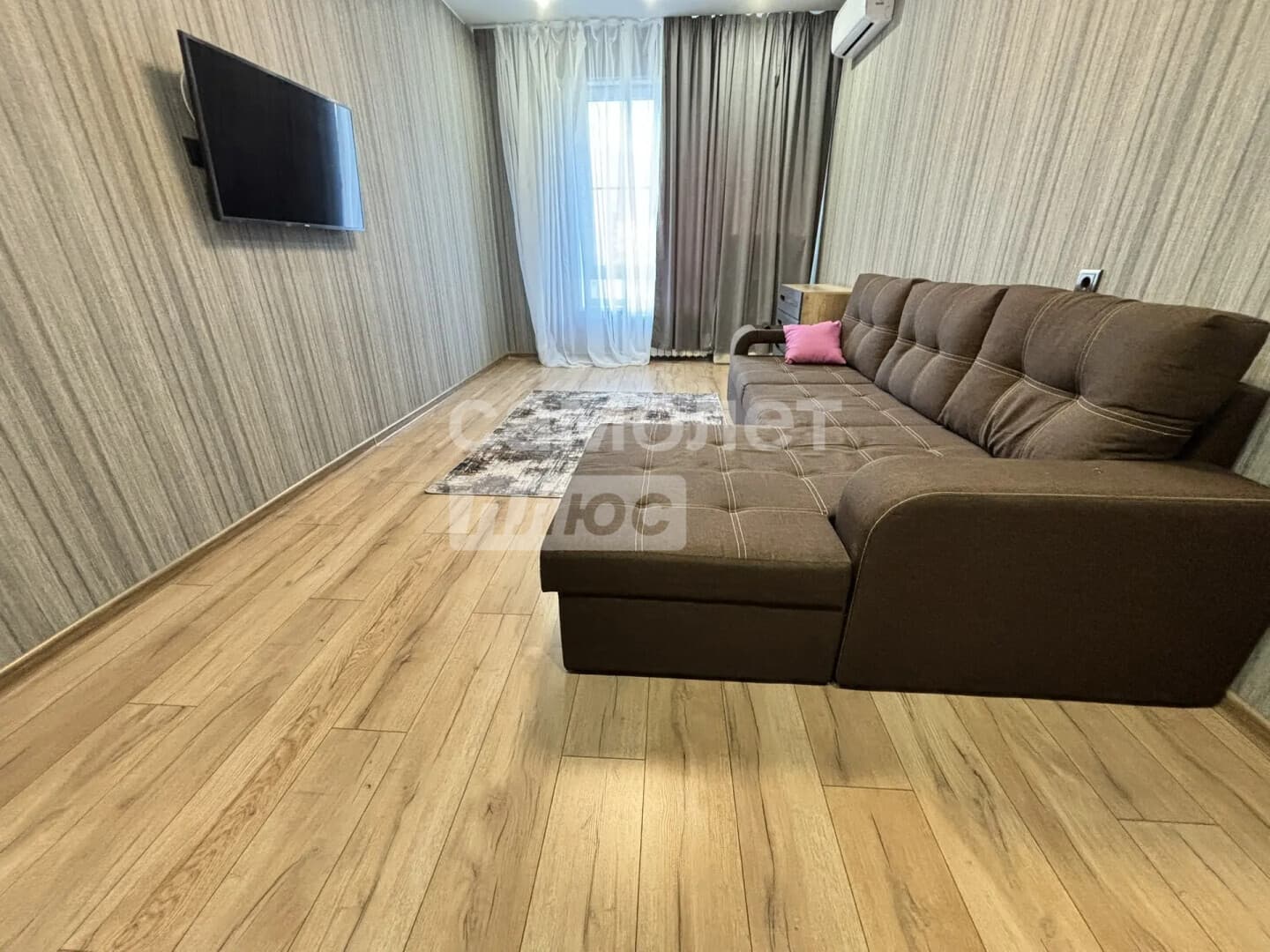 2-комн. квартира, 63 м² — миниатюра 3