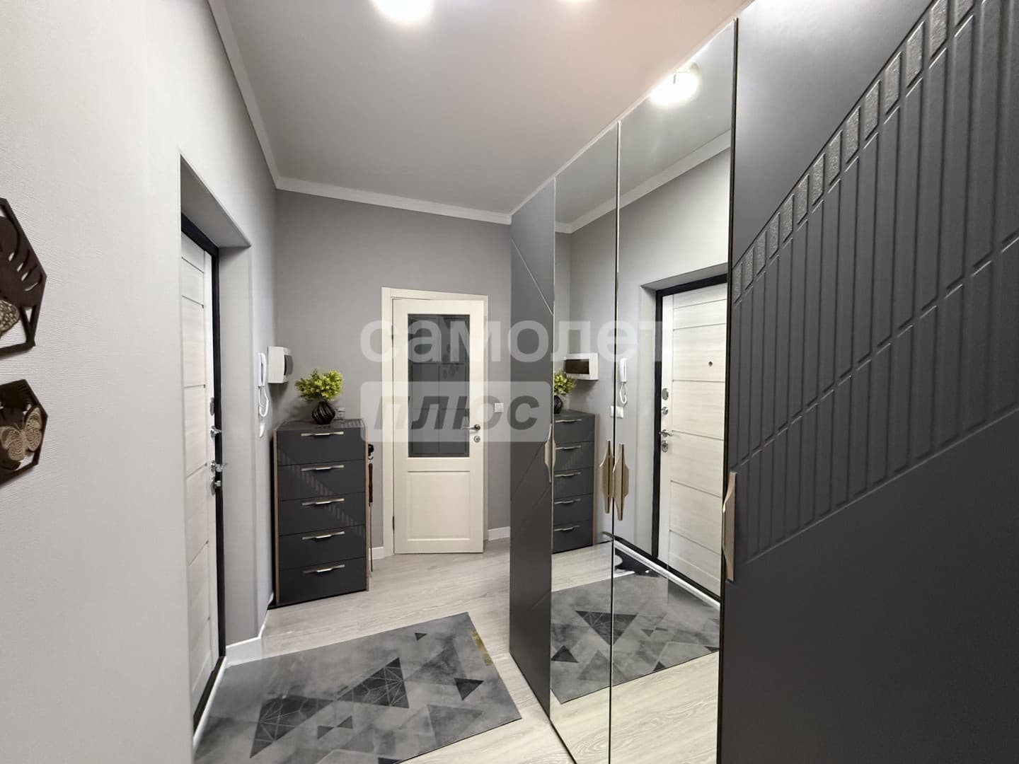 2-комн. квартира, 67 м² — миниатюра 15