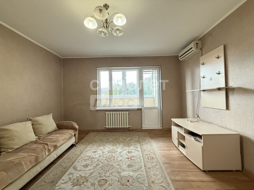 2-комн. квартира, 50 м² — фото 1