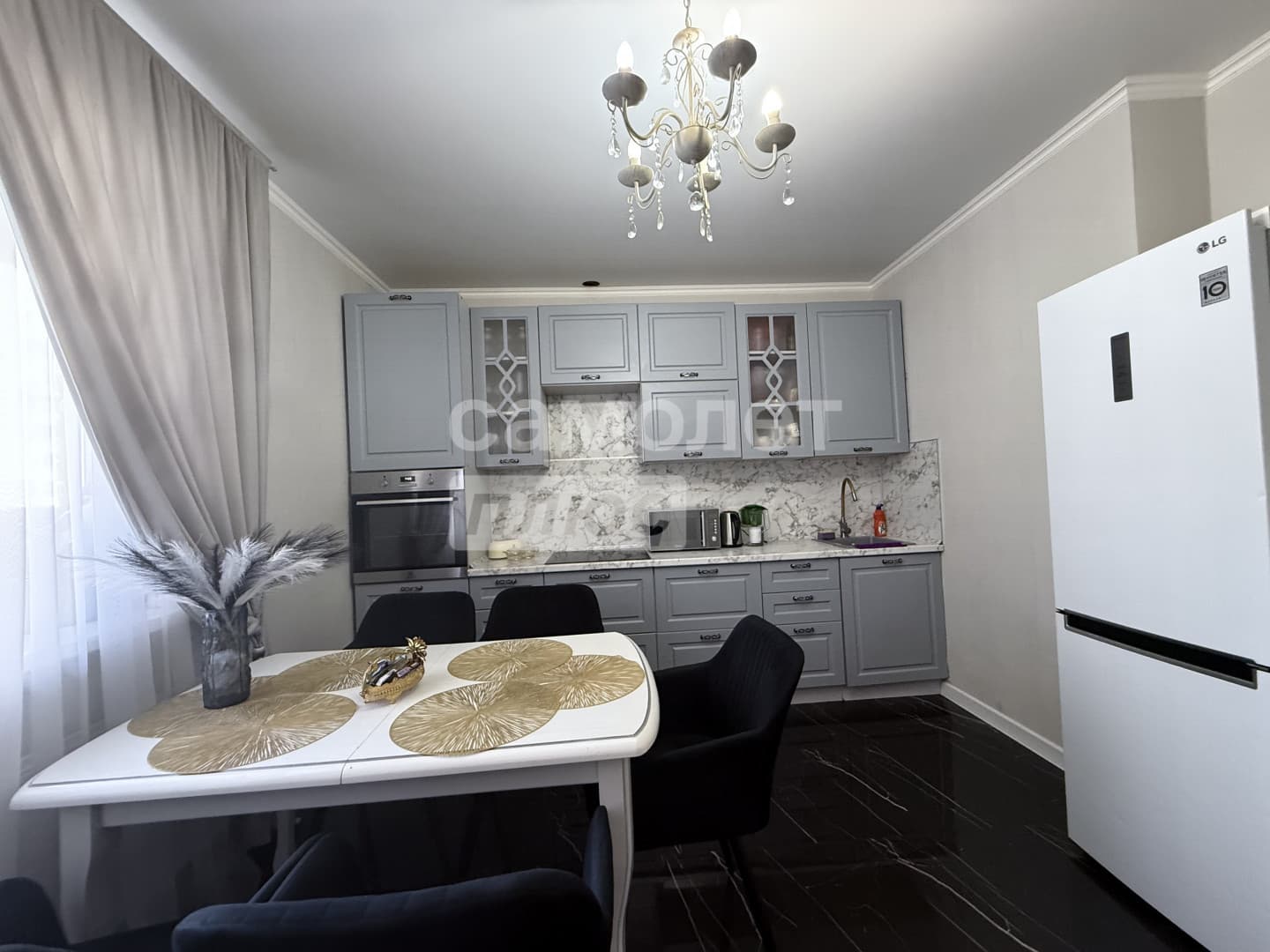 2-комн. квартира, 67 м² — миниатюра 2