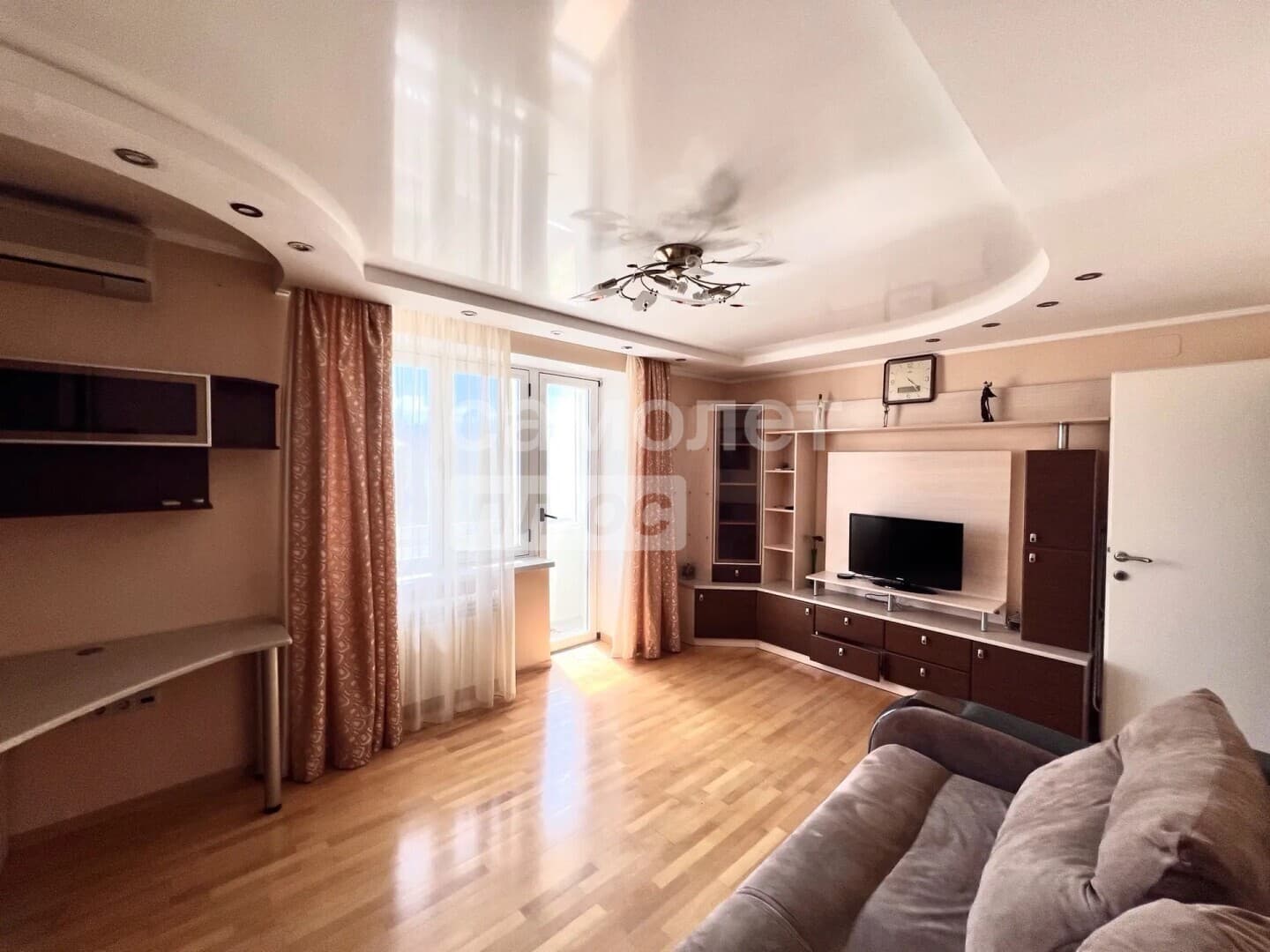 2-комн. квартира, 59 м² — миниатюра 4