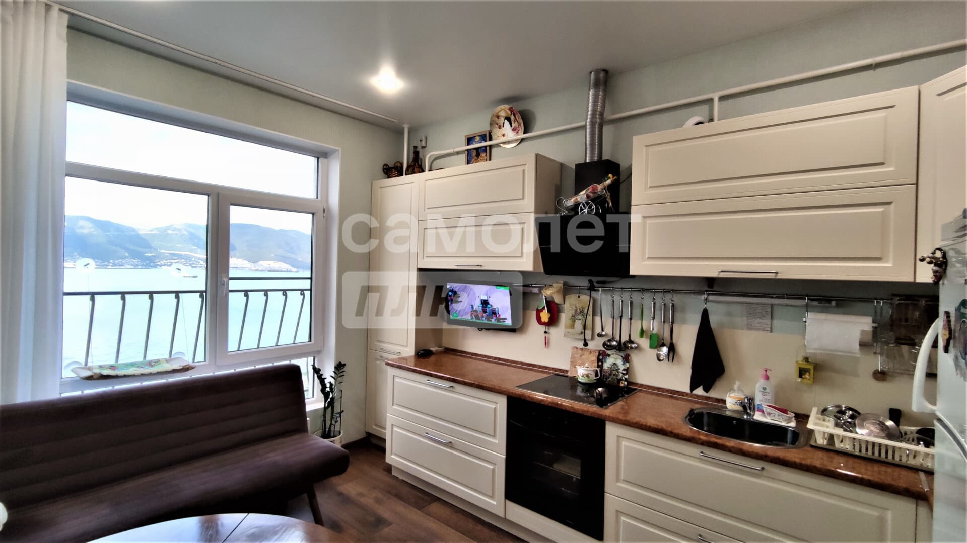 1-комн. квартира, 40 м² — миниатюра 2