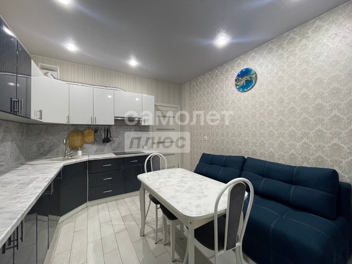2-комн. квартира, 55 м² — миниатюра 3