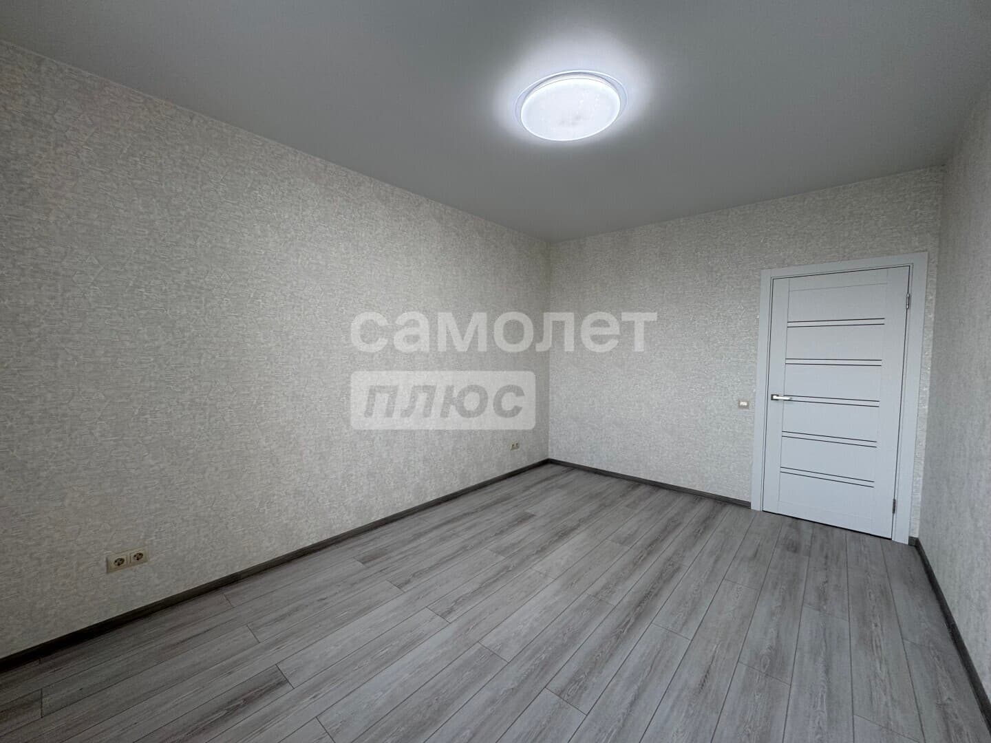 1-комн. квартира, 43 м² — миниатюра 3