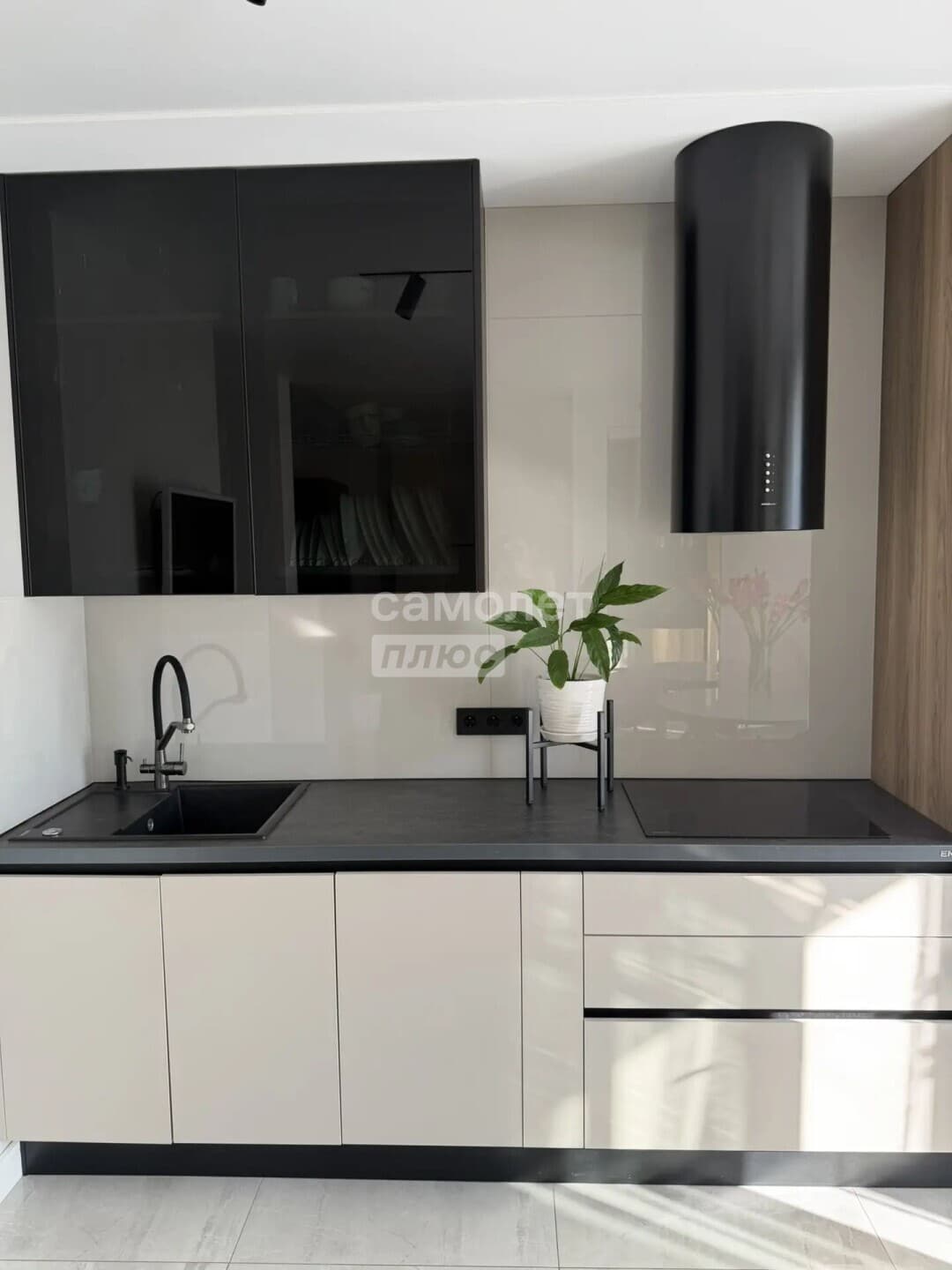 2-комн. квартира, 65 м² — миниатюра 4