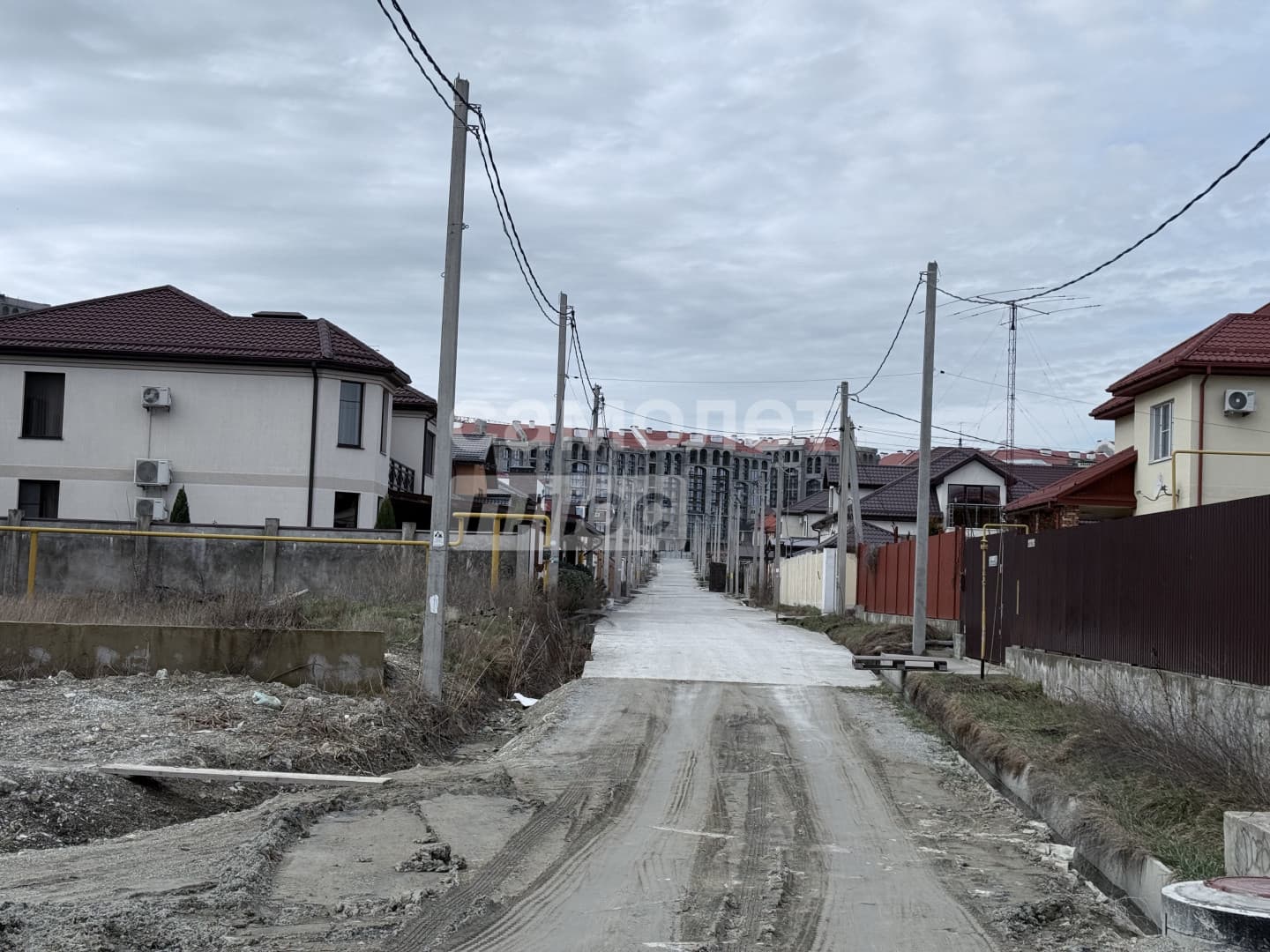 Участок ИЖС в центре — фото 1