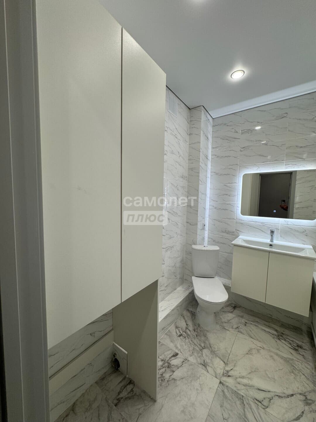 1-комн. квартира, 42 м² — миниатюра 16