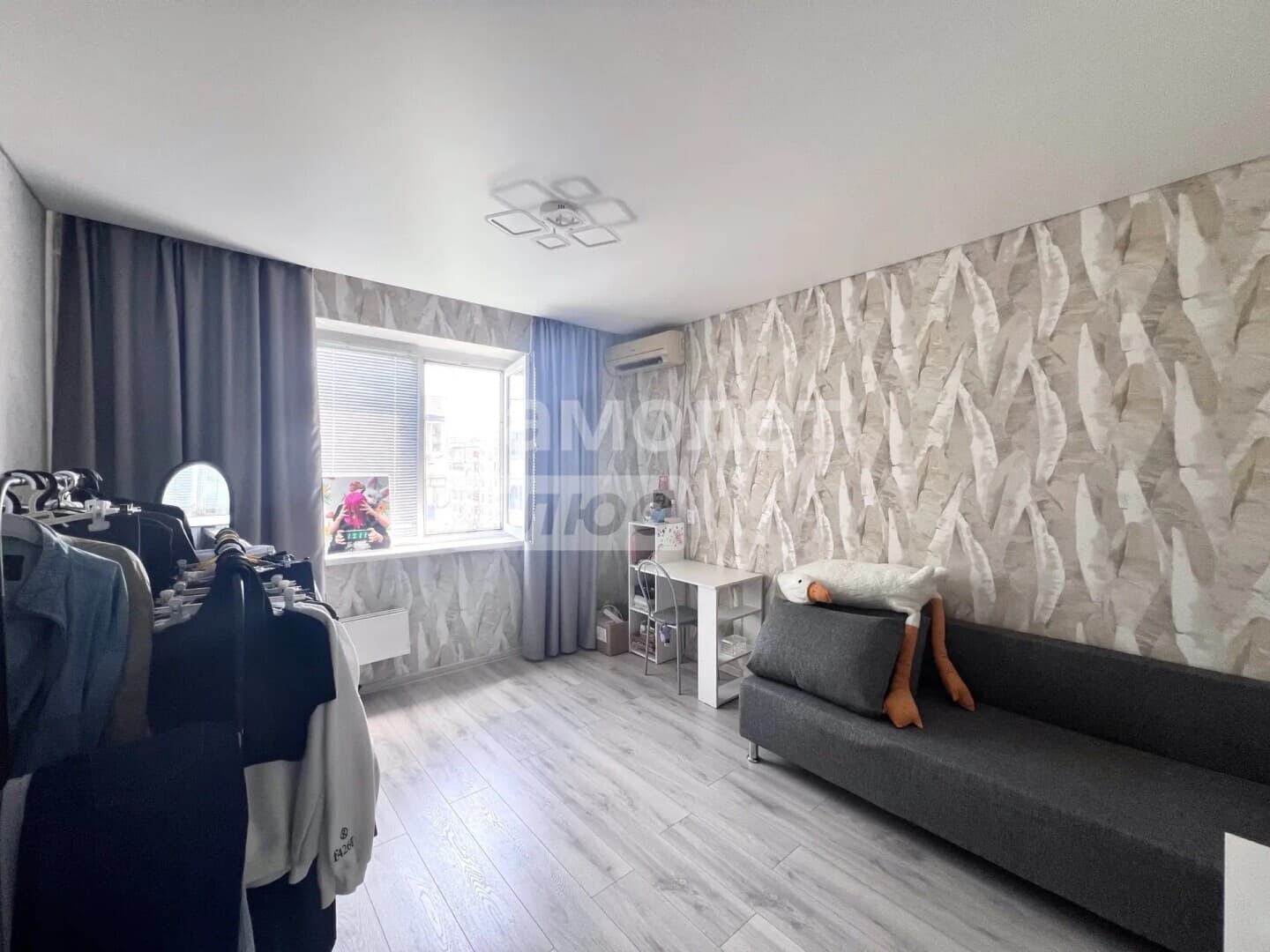 2-комн. квартира, 52 м² — миниатюра 3