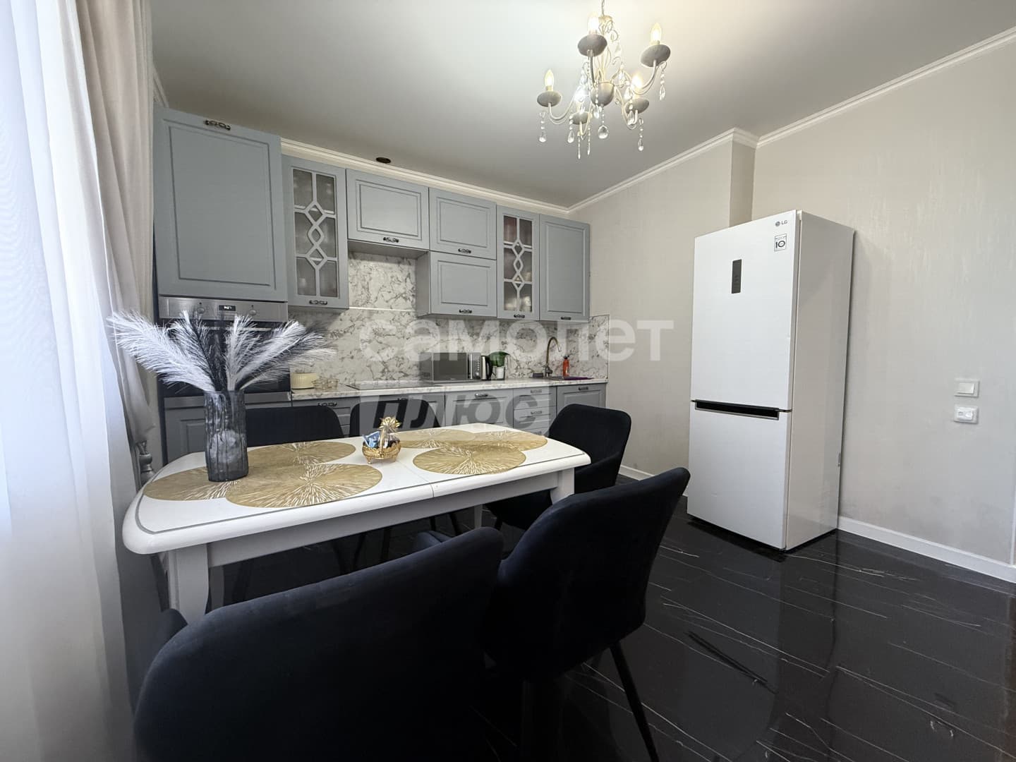 2-комн. квартира, 67 м² — фото 1