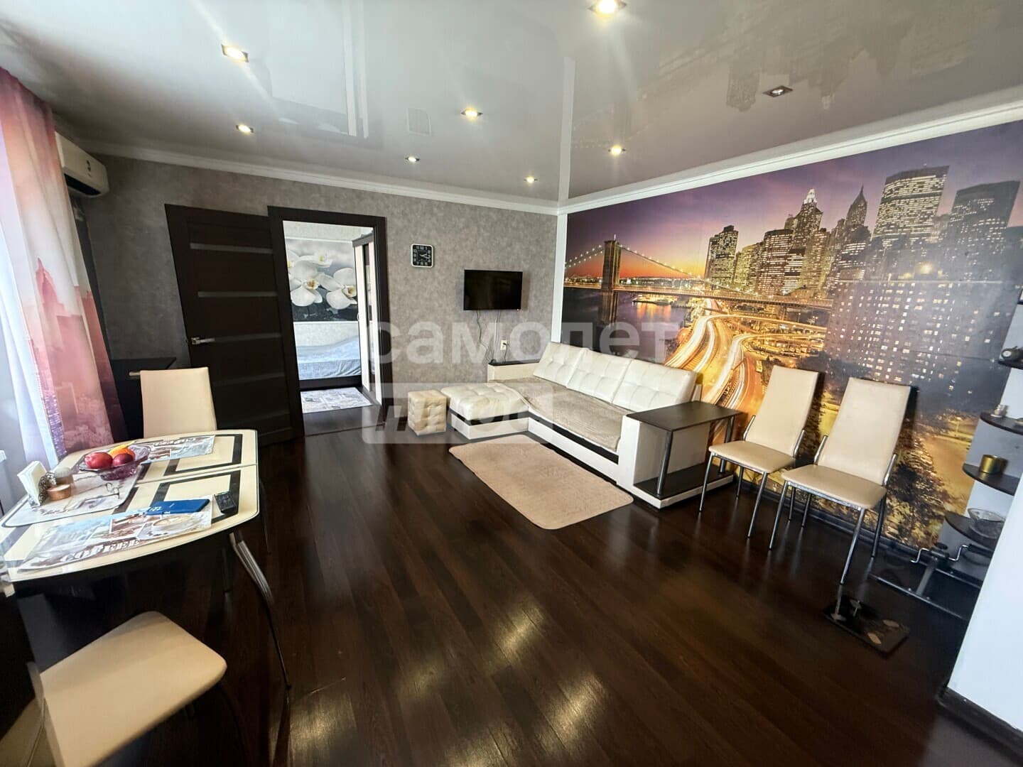 3-комн. квартира, 59 м² — фото 1