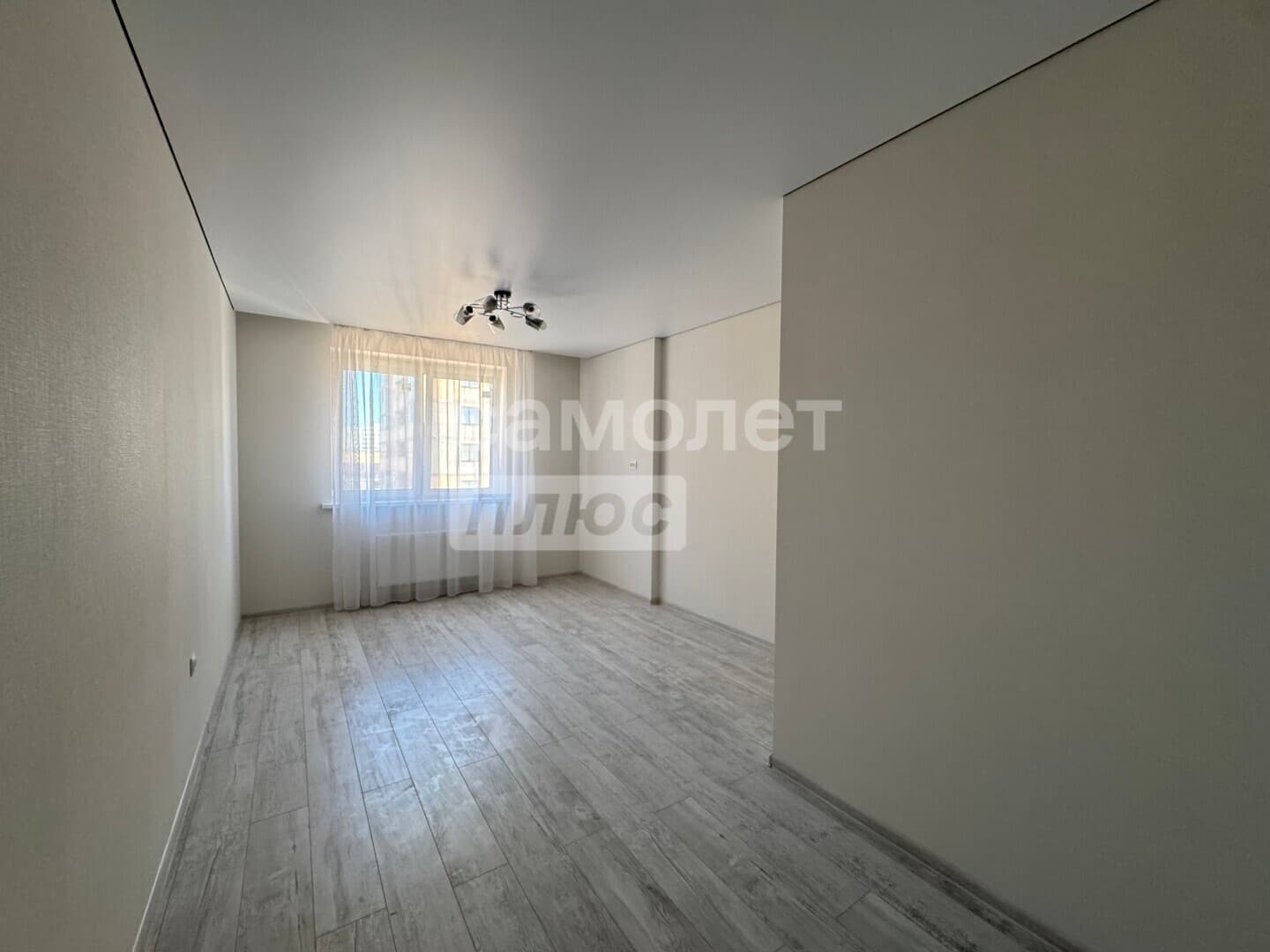 1-комн. квартира, 42 м² — миниатюра 4